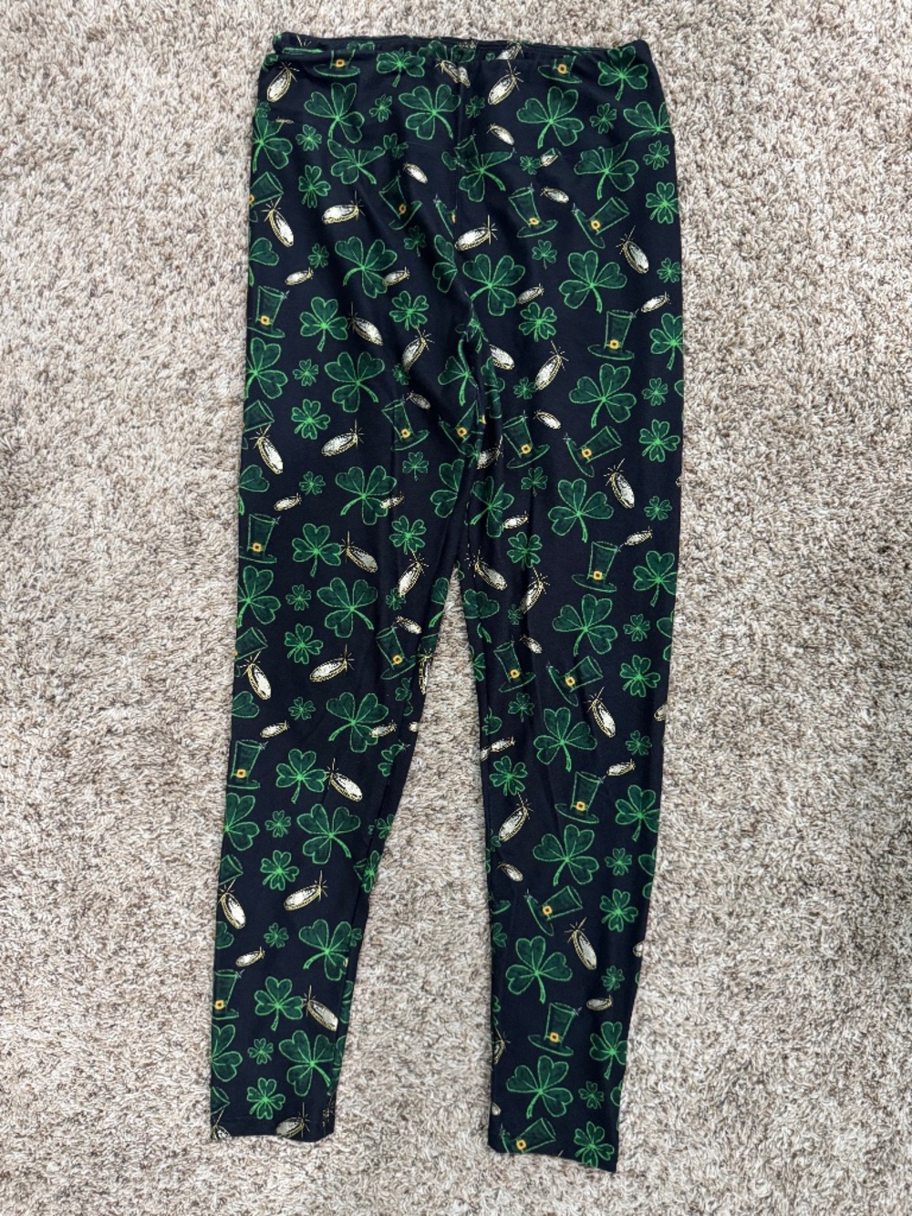 Charlie's Project green Shamrock gold coins black leggings size OS 2-10